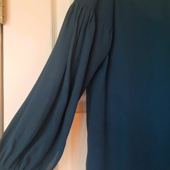 Small Blouse Lauren Conrad LC Teal Top - Picture 3 of 4